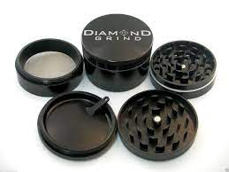 DIAMOND DELUXE GRINDER